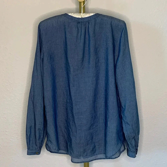 Ann Taylor Loft Denim Chambray Long Sleeve Keyhole Neck Blouse Size S - Picture 3 of 7